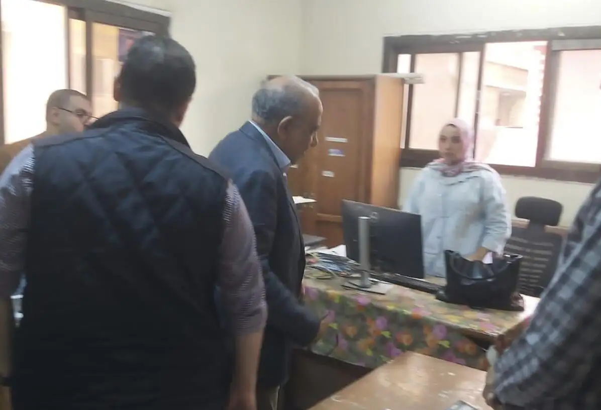 ''وزير الكهرباء'' يتفقد إدارة شبكات كهرباء مدينة أنشاص بمحافظة الشرقية، ويتابع خطة التشغيل وتأمين التغذية، وتنفيذ معايير الأمن والسلامة، والاستعدادات لفصل الشتاء