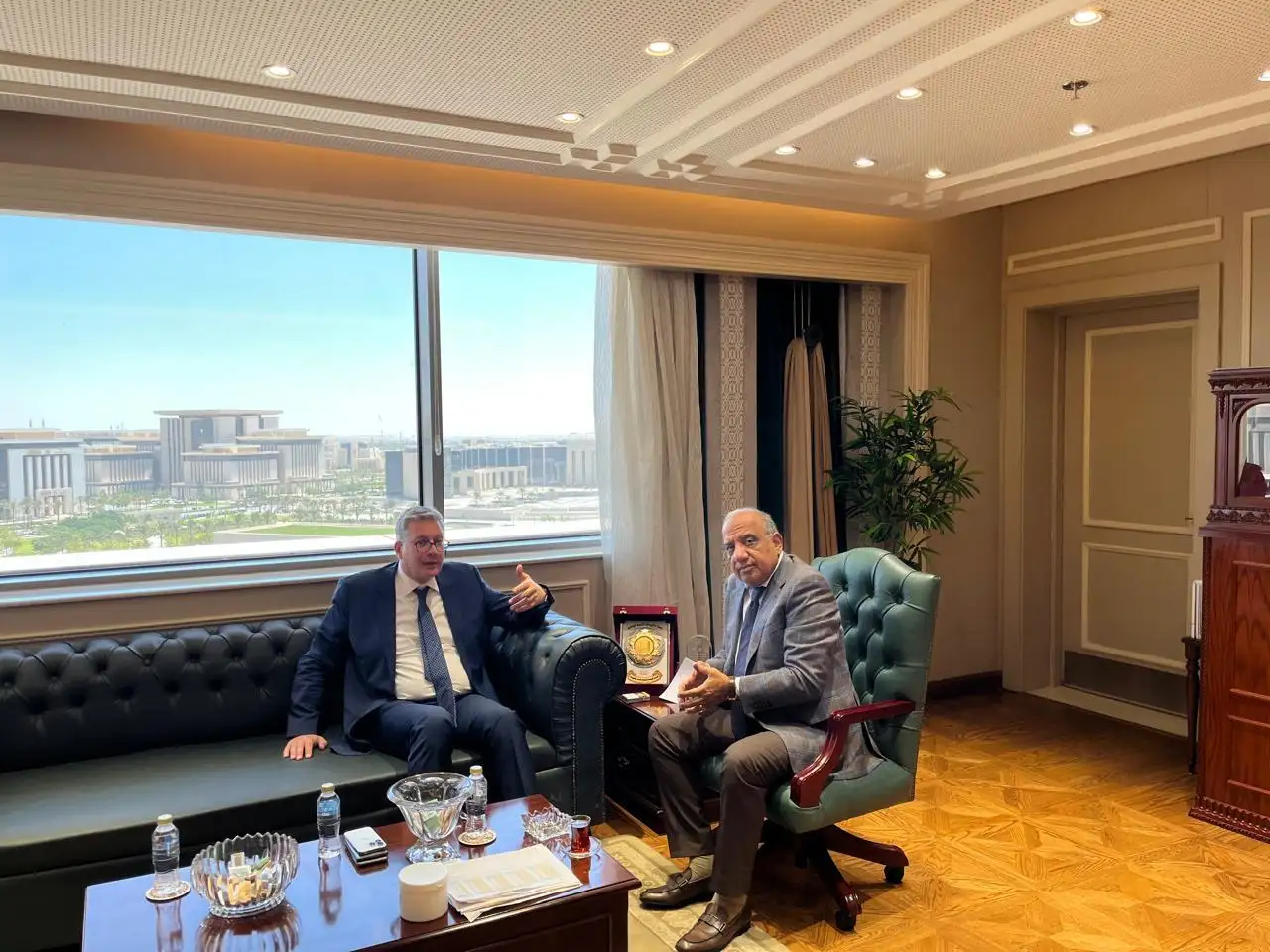 وزيرا 'الكهرباء و البترول' يؤكدان على خطة العمل التكاملية، والشراكة فى توفير الوقود لتأمين التغذية الكهربائية واستقرار للشبكة الموحدة