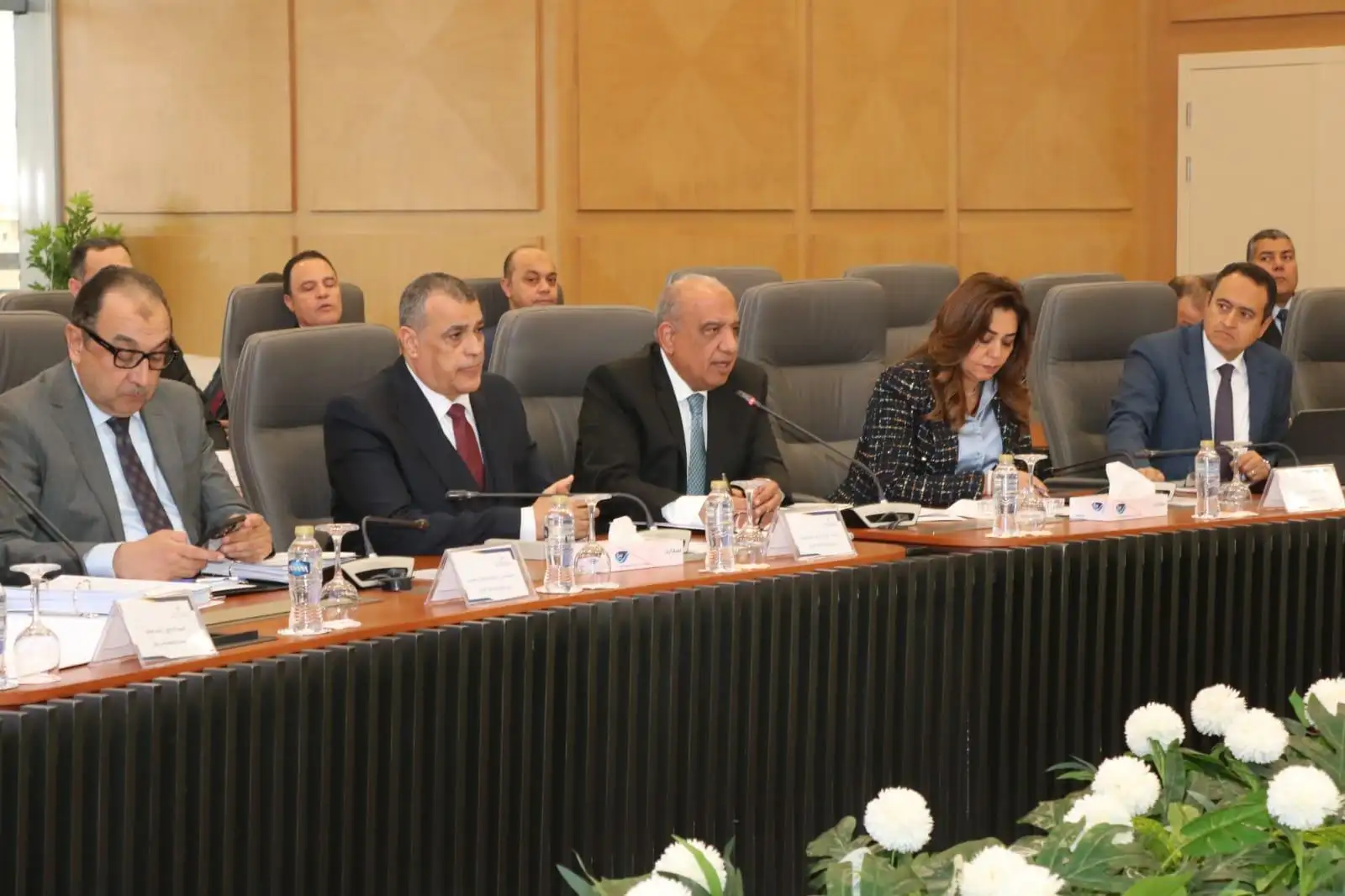 ''المجلس الأعلى للطاقة'' يناقش مجريات توفير الطاقة اللازمة ورفع القدرة لعـدد من المشروعات الصناعية وإضافة خطوط الانتاج الجديدة