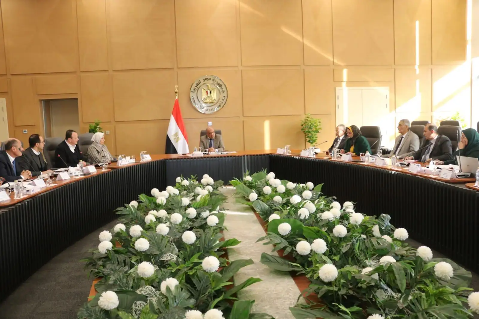 ''وزير الكهرباء'' يجتمع باللجنة الاستراتيجية للكهرباء لمتابعة مستجدات تنفيذ مشروعات الطاقات المتجددة ومحطات التخزين وخطة الصيانة